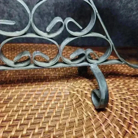 Wrought Iron 5 Candle Holder Scrolled Shape 8.5" Height x 20" Length - Picture 6 of 9